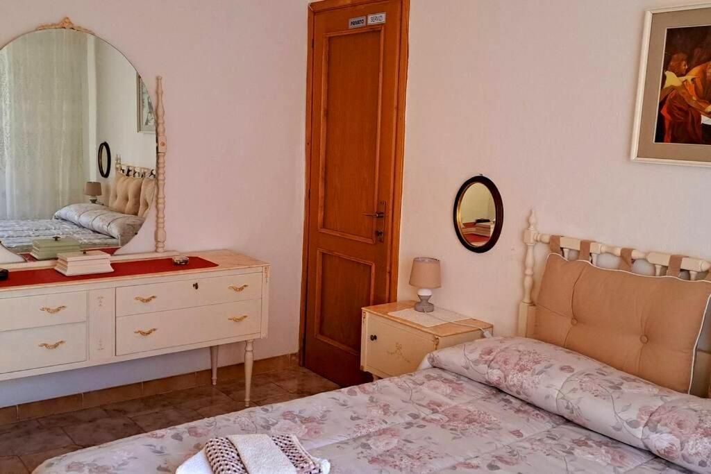 アルゲーロLa Casa Di Tinaアパートメント エクステリア 写真