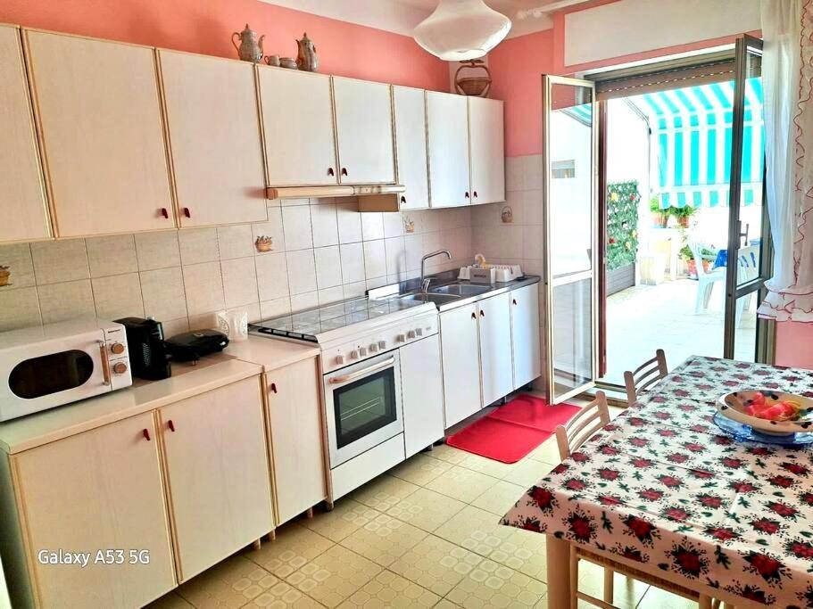 アルゲーロLa Casa Di Tinaアパートメント エクステリア 写真